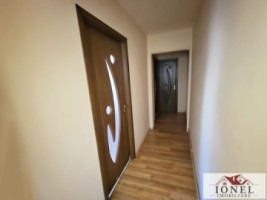 aparetament-trei-camere-de-vanzare-in-cugir-5
