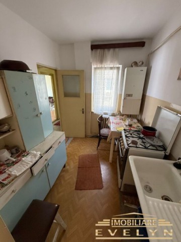 apartament-3-camere-zona-primaverii-restaurant-iorgu-55000-euro-negociabil-4