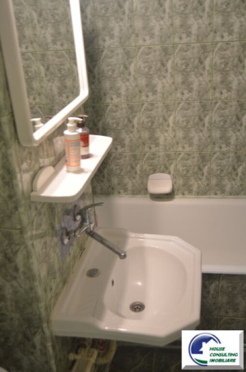apartament-cu-doua-camere-busteni-ultracentral-33