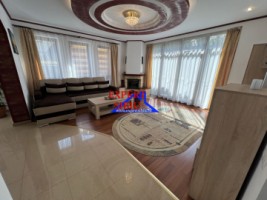 casa-eleganta-complet-mobilata-si-utilata-cu-crama-si-filigorie-selimbar-sibiu-2