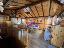 casa-eleganta-complet-mobilata-si-utilata-cu-crama-si-filigorie-selimbar-sibiu-7