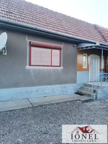 vanzare-casa-in-santimbru-dumitra-10