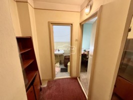 apartament-3-camere-zona-piata-mare-etaj-1-4