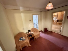 apartament-3-camere-zona-piata-mare-etaj-1-11