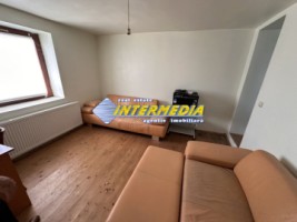 casa-de-vanzare-cu-4-camere-finisata-teren-aferent-2500-mp-la-10-km-de-alba-iulia-3