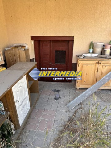 casa-de-vanzare-cu-4-camere-finisata-teren-aferent-2500-mp-la-10-km-de-alba-iulia-12