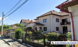 vila-cu-8-camere-si-teren-de-560-mp-flamanda-campulung-muscel-arges-2
