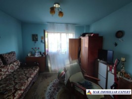 vila-cu-8-camere-si-teren-de-560-mp-flamanda-campulung-muscel-arges-7