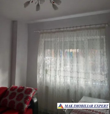 vand-garsoniera-confort-1-p-grui-campulung-muscel-arges-1