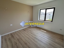casa-noua-de-vanzare-cu-4-camere-finisata-la-cheie-cu-423-mp-teren-in-alba-iulia-cu-toate-utilitatile-bransate-18