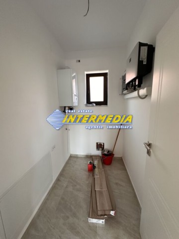casa-noua-de-vanzare-cu-4-camere-finisata-la-cheie-cu-423-mp-teren-in-alba-iulia-cu-toate-utilitatile-bransate-17