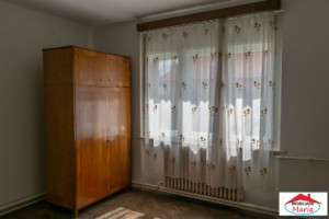 casa-parter-cu-teren-5-ari-zona-14-mai-9