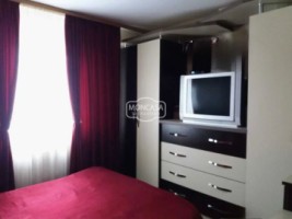 apartament-3-camere-zona-biserica-sfilie-etaj-4-cu-sarpanta-3