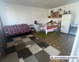 casa-de-vanzare-5-camere-cu-teren-de-650-mp-in-domnesti-arges-10