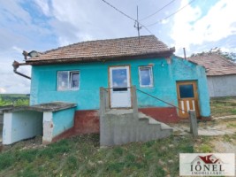 casa-de-vanzare-in-berghin-ghirbom-1