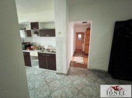 apartament-patru-camere-decomandat-de-vanzare-in-cetate-alba-iulia-5