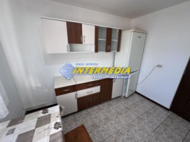 de-inchiriat-apartament-3-camere-decomandat-mobilat-si-utilat-in-alba-iulia-5