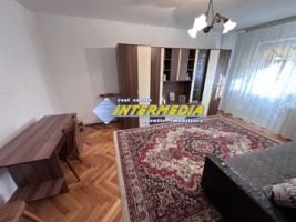 de-inchiriat-apartament-3-camere-decomandat-mobilat-si-utilat-in-alba-iulia-10