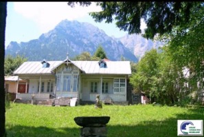 casa-de-vacanta-situata-in-busteniultracentral
