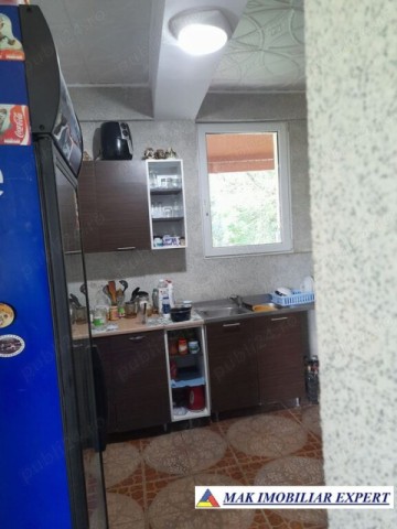 vila-7-camere-cu-teren-1850-mp-de-vanzare-in-bradetu-arges-9