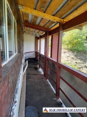 vila-7-camere-cu-teren-1850-mp-de-vanzare-in-bradetu-arges-12