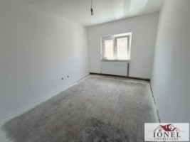 apartament-trei-camere-cu-garaj-de-vanzare-in-alba-iulia-tolstoi-3