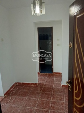 apartament-2-camere-zona-calea-nationala-romstal-etaj-4-4