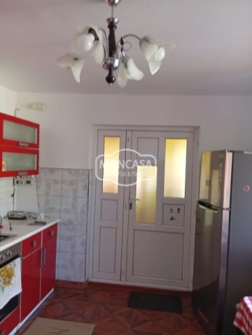 casa-pm-in-cucorani-jud-botosani-3600-mp-teren-5