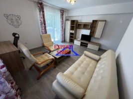 inchiriez-apartament-2-camererecent-renovat-zona-central-2