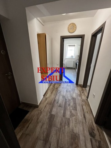 inchiriez-apartament-2-camererecent-renovat-zona-central-9