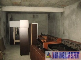 apartament-4-camere-la-casa-cf1-13-centru-campulung-muscel-arges-10