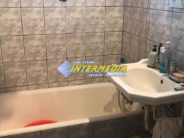 vanzare-apartament-4-camere-deco-bai-2-balcoane-cetate-closca-bloc-proprietate-8