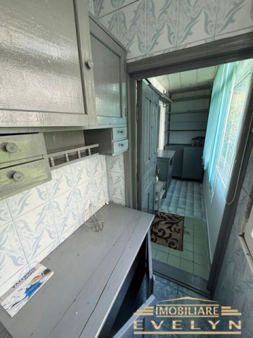 apartament-2-camere-transformat-in-3-zona-directia-muncii-pret-250-euro-5