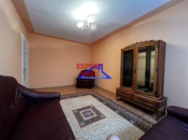 vand-apartament-2-camere-decomandat-zona-vasile-aaron-1