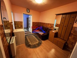 vand-apartament-2-camere-decomandat-zona-vasile-aaron-6