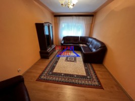 vand-apartament-2-camere-decomandat-zona-vasile-aaron-2