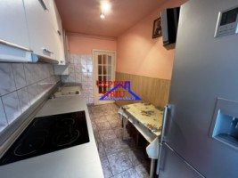 vand-apartament-2-camere-decomandat-zona-vasile-aaron-8