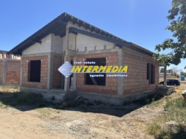 casa-noua-de-vanzare-la-rosu-in-alba-iulia-teren-423-mp-4