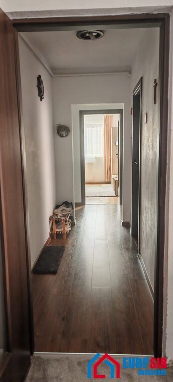apartament-3-camere-decomandate-si-pivnita-in-sibiu-v-aaron-11
