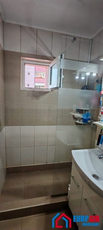 apartament-3-camere-decomandate-si-pivnita-in-sibiu-v-aaron-8