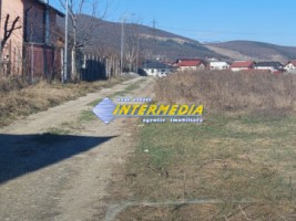 teren-intravilan-in-cetate-pozitie-deosebita