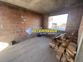 vanzare-casa-noua-p1-cu-130-mp-utili-la-rosu-la-asfalt-si-320-mp-teren-alba-micesti-2