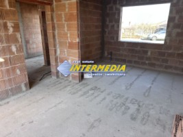 vanzare-casa-noua-p1-cu-130-mp-utili-la-rosu-la-asfalt-si-320-mp-teren-alba-micesti-5