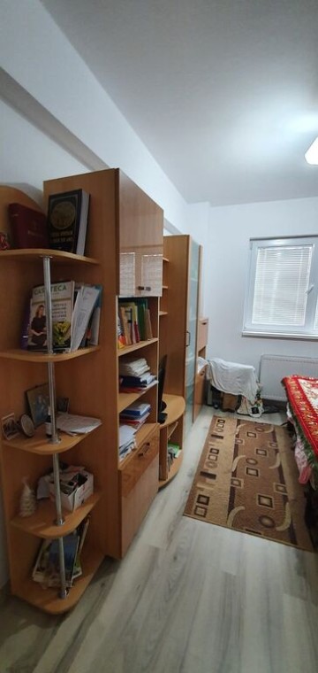 vest-2camere-in-bloc-nou-parter-dec-53mp-utili-73000-euro-11
