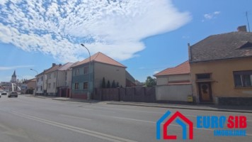 casa-singur-in-curte-in-sibiu-zona-piata-cibin-1