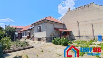 casa-singur-in-curte-in-sibiu-zona-piata-cibin-3