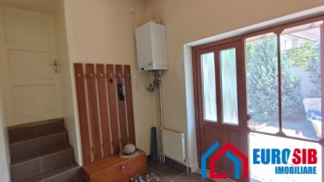 casa-singur-in-curte-in-sibiu-zona-piata-cibin-13