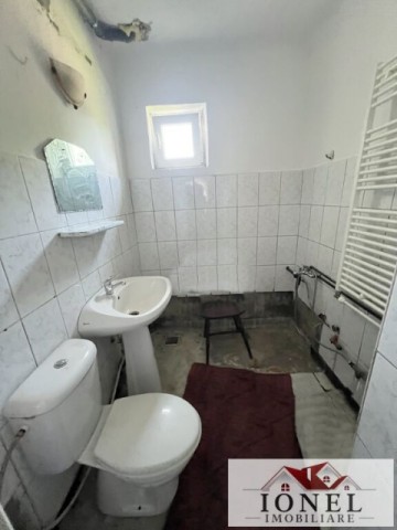 apartament-doua-camere-de-vanzare-in-teius-4