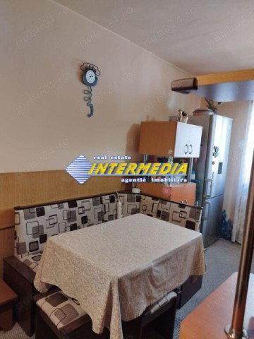 apartament-3-camere-in-cetate-closca-etaj-2-finisat-complet-5
