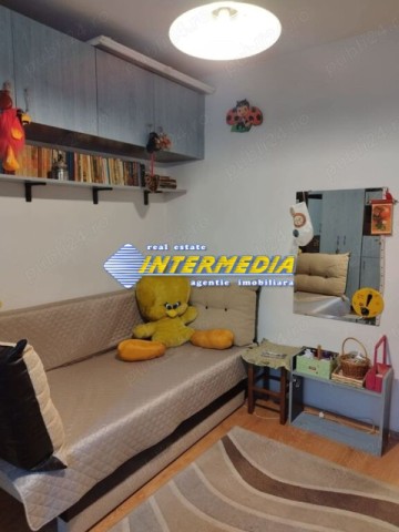 apartament-3-camere-in-cetate-closca-etaj-2-finisat-complet-8